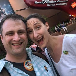 Meet your Posher, Thea